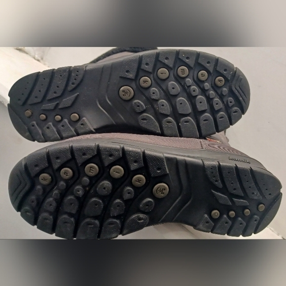 Kamik Women's Waterproof New York2W Winter Boots US8 Grey With Black Interior - Picture 8 of 14